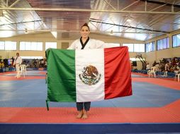 Daniela se quedó con el primer lugar de la categoría Poomsae reconocido individual, una medalla histórica en Formas en unos juegos de este tipo. ESPECIAL / Code