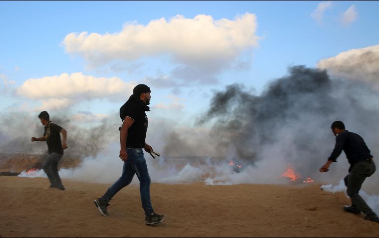 El sábado, Israel atacó posiciones de Hamas en Gaza, en sus mayores bombardeos desde la guerra del 2014. AP /A. Hana