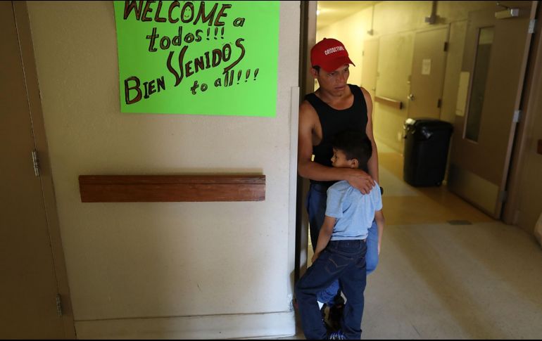 En el resto de casos, los padres cuentan con antecedentes criminales o prefieren ser deportados sin sus hijos. AFP / J. Raedle
