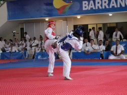 Souza venció a la guatemalteca Elizabeth Zamora por 13-5. TWITTER / @femextkdoficial