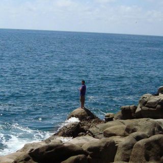 Alertan por fenómeno de mar de fondo en Oaxaca