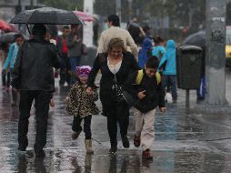El SMN recomienda a la población extremar precauciones al salir de casa. EL INFORMADOR/ARCHIVO