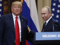 Trump asombró a la opinión pública de EU al informar que había invitado a Putin para una segunda cumbre en Washington en otoño. AP / ARCHIVO