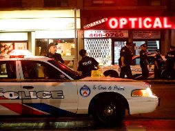 Un hombre disparó contra una multitud la noche del domingo que dejó dos muertos y una docena de heridos. AFP / C. Burston
