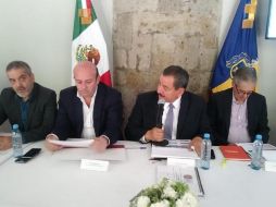 Raúl Sánchez Jiménez, fiscal general de Jalisco, afirmó que las mesas de seguridad han dado buenos resultados pese al alza de índices delictivos. TWITTER / @FiscaliaJal