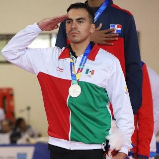 Uriel Adriano se queda con la plata en Barranquilla