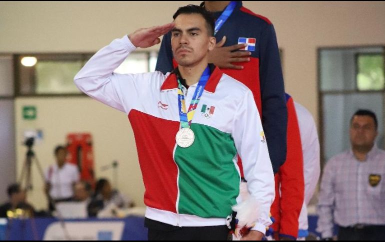La medalla del taekwondoín tapatío se sumó a la cifra con la que México se erigió como campeón de esta disciplina en los JCC. TWITTER / @CONADE