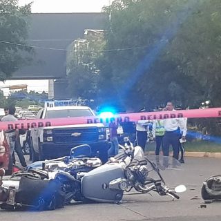 Fallece mujer en accidente de moto en Arcos de Zapopan