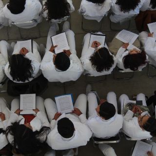 Mitad de aspirantes a UdeG agolpa 10 carreras