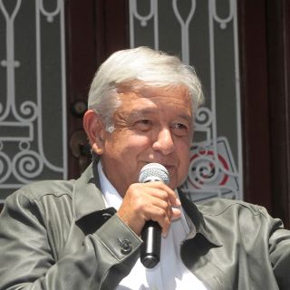 López Obrador reúne a su equipo de educación, hacienda y desarrollo social