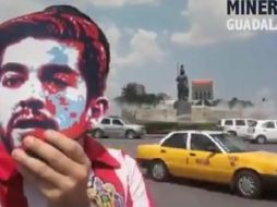 Los organizadores piden que los aficionados usen máscaras con los rostros de figuras del equipo que han sido objeto de 