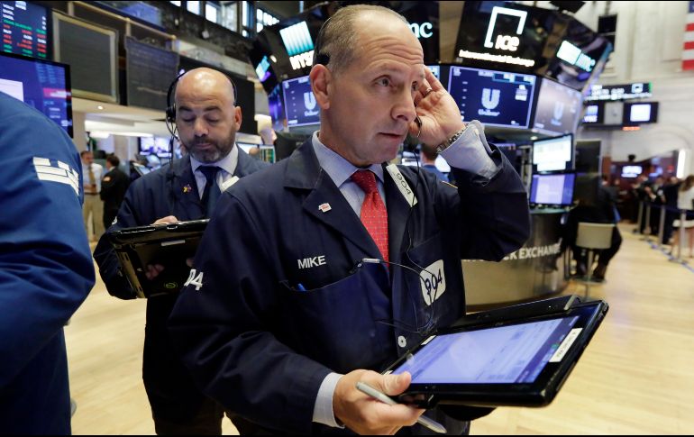 El Dow Jones sumó 195.82 puntos, llegó hasta 25 mil 240.11 enteros. AP / R. Drew