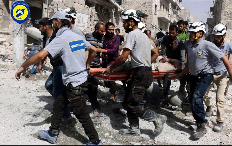 Hay al menos 45 heridos y la cifra total de víctimas podría aumentar en las próximas horas. AP