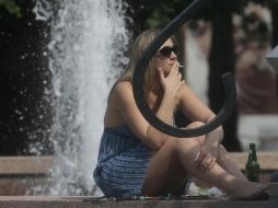 Comentan que un bebé cuya madre consumió tabaco o inhalantes durante el embarazo está más expuesto a desarrollar asma antes de los cinco años. AP / ARCHIVO