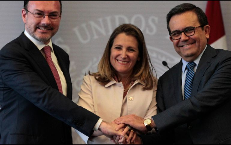 Chrystia Freeland, Luis Videgaray e Ildefonso Guajardo expresaron optimismo sobre las renegociaciones del TLCAN. EFE/M. Guzmán
