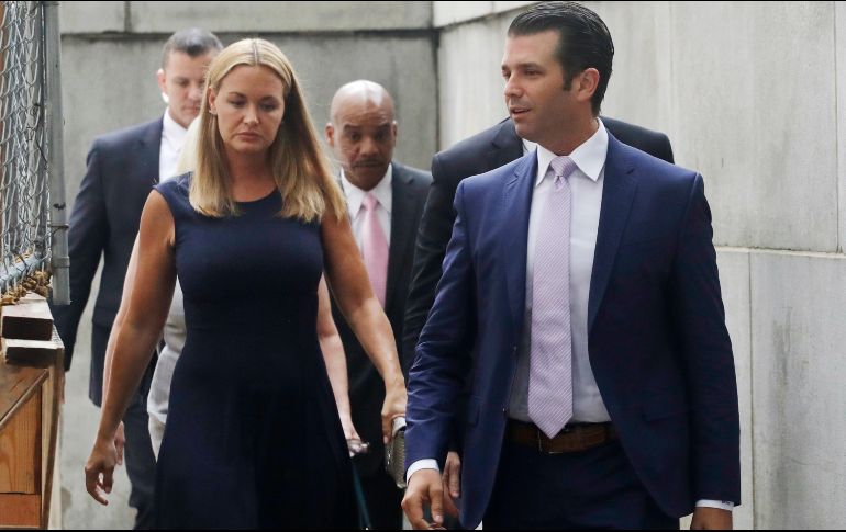 El hijo mayor de Trump y Vanessa entraron y salieron juntos de la corte. AP / M. Lennihan