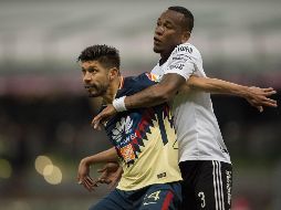 Jiménez (D) afirma que América tendrá la presión de tener que ganar en su debut en el estadio Azteca. MEXSPORT/ARCHIVO
