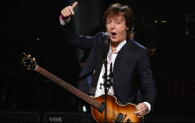 McCartney tocó la guitarra y el teclado a lo largo de casi dos horas. AP / ARCHIVO