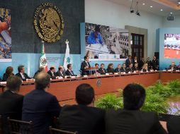 El Mandatario federal sostuvo que la negociación deberá ser necesariamente trilateral, conforme a las instrucciones que han recibido los negociadores de México, Estados Unidos y Canadá. TWITTER / @PresidenciaMX