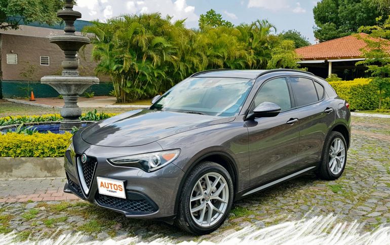 ATRACTIVA. Alfa Romeo apuesta por la belleza de su diseño para conquistar a los mexicanos. EL INFORMADOR / C. Cerda