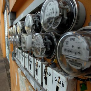 La PGR Jalisco investiga robo de energía eléctrica y fraude