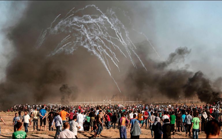 Desde el comienzo de las protestas en la Franja, los balones y cometas incendiarias han provocado más de 700 incendios. AFP/M. Hams