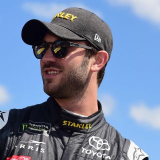 Mexicano Daniel Suárez obtiene segundo lugar en Copa NASCAR