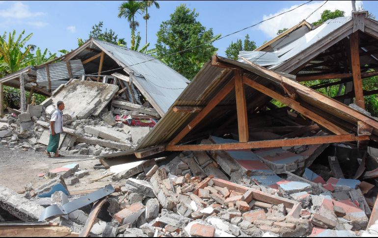 A partir del sismo ocurrido al sureste de Indonesia, se han registrado más de 120 réplicas según la Agencia de Geofísica y Meteorología de Indonesia. AFP / A. Ahmad