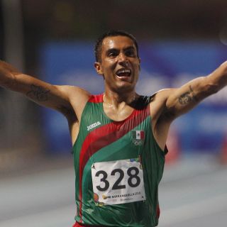 Mexicano Barrios gana octava medalla de oro en Centroamericanos