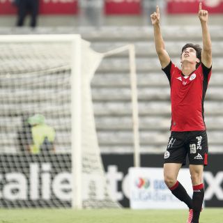 Lobos BUAP se estrena en casa con victoria