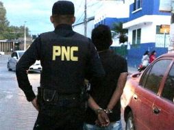 Los agentes dialogaron con los comunitarios y consiguieron detener al supuesto agresor. TWITTER