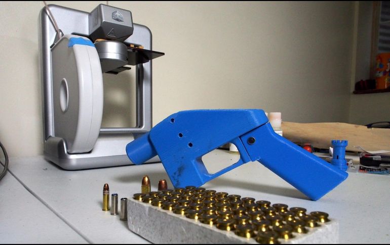 La difusión de los diseños permitirá fabricar y poseer armas sin una verificación de antecedentes y sin que las armas tengan número de serie o identificación, además que al ser de plástico burlan los detectores de metales. AFP/R. McPheron