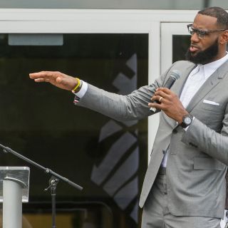 LeBron James acusa a Trump de "usar el deporte para dividir" a EU