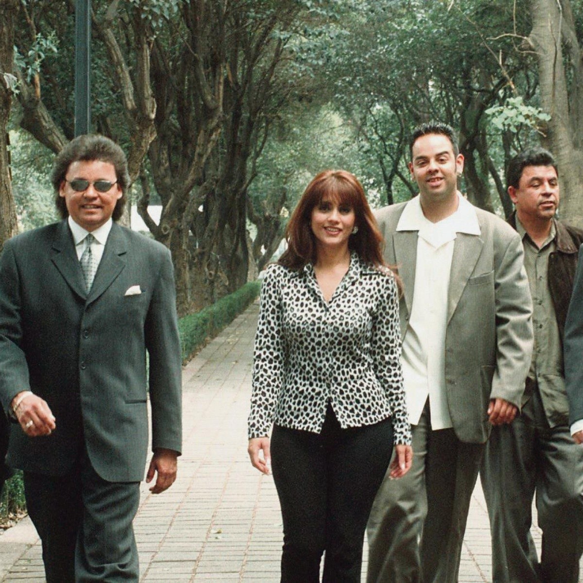 Los Terricolas Prometen Noche Memorable El Informador Pedazo de lora, te voy a cagar a punaladas: los terricolas prometen noche memorable