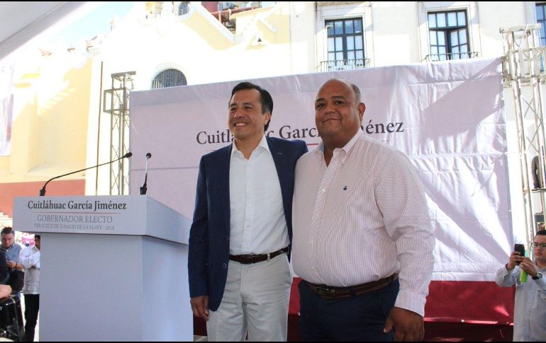 Cisneros Burgos (d) asegura que en la administración de García Jiménez (i) no habría privilegios, influyentismo, corrupción ni impunidad. TWITTER / @CuitlahuacGJ