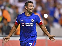 El atacante uruguayo Martín Cauteruccio lució con un doblete por sus goles al minuto tres y al 60. MEXSPORT / I. Ortiz