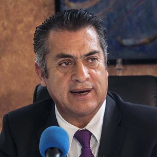 Que venga Secretaría, pero que no vengan "huevones", dice "El Bronco"