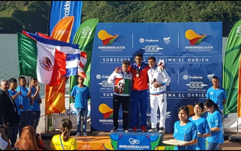 Briones cronometra un tiempo de 37.23, mientras que Guitérrez un tiempo de 39.92. FACEBOOK / CONADE.oficial