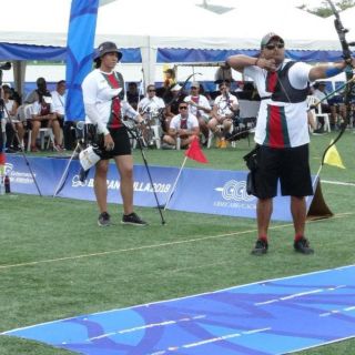 México gana oro en equipos mixtos en arquería de Barranquilla