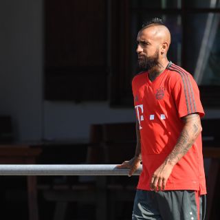Vidal deja concentración con el Bayern entre rumores de su salida al Barça