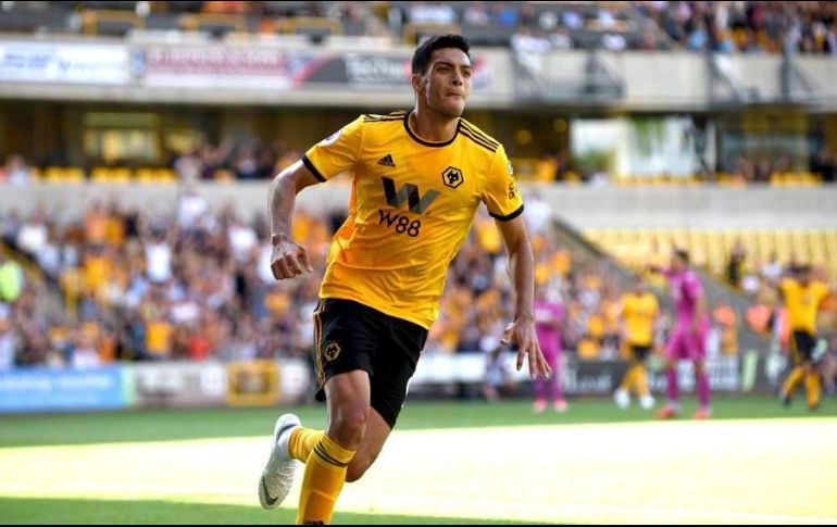 Jiménez jugó como titular y salió del campo de juego al 72'. TWITTER/@WolvesEspanol