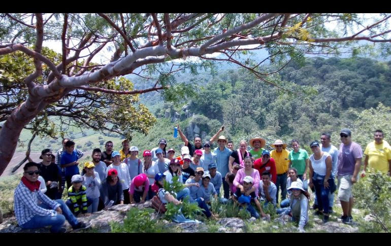 El punto de reforestación fue en Probosque La Forestal, donde se plantaron 150 árboles de guaje, guamúchil, tepeguaje, mezquite y tepame.. ESPECIAL