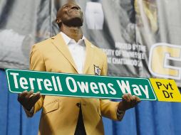 Owens dejó claro por qué eligió ingresar al Salón de la Fama en Chattanoooga. AP/M. Humphrey