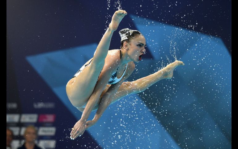 El equipo griego compite en la final de rutina libre de nado sincronizado en el campeonato europeo en Glasgow, Escocia. AFP/O. Scarff