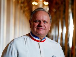 Robuchon recibió numerosos reconocimientos a lo largo de su carrera. AFP/F. Guillot