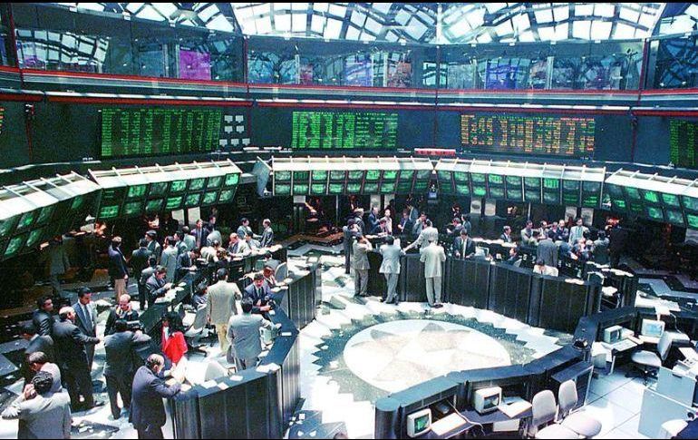 El mercado accionario local opera un volumen de 2.4 millones de títulos, por un importe económico de 39.4 millones de pesos. EL INFORMADOR / ARCHIVO