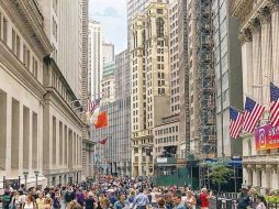 El NYSE Composite abre operaciones con un retroceso de 33.23 puntos, colocándose en 12 mil 920.11 unidades. FACEBOOK / NYSE