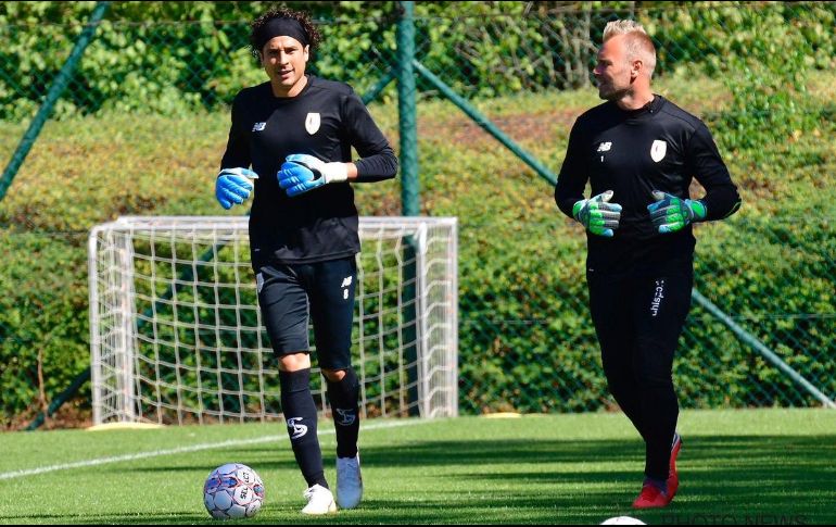 Hasta este lunes por la mañana, es la única información oficial sobre la situación de Ochoa (i). TWITTER / @StandardLiejaES