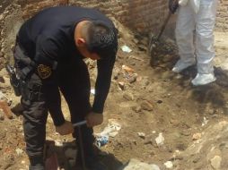 A los 18 cuerpos hallados con anterioridad ya se les realizaron autopsias, mientras que de los diez de este fin de semana faltan aún nueve de que se les practique. ESPECIAL /