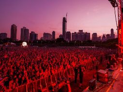 El festival convocó a cientos de miles de personas al Grant Park en el Centro de Chicago. TWITTER/ @DUALIPA